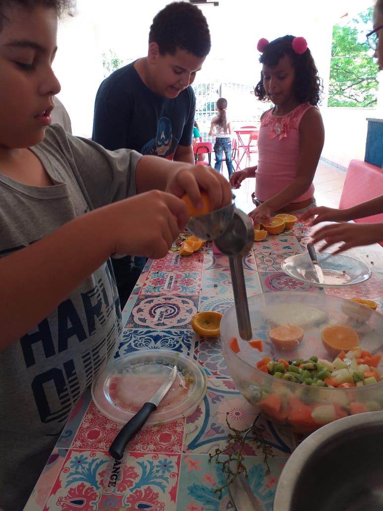Fisk Nova Londrina/PR - "Fruit Salad"